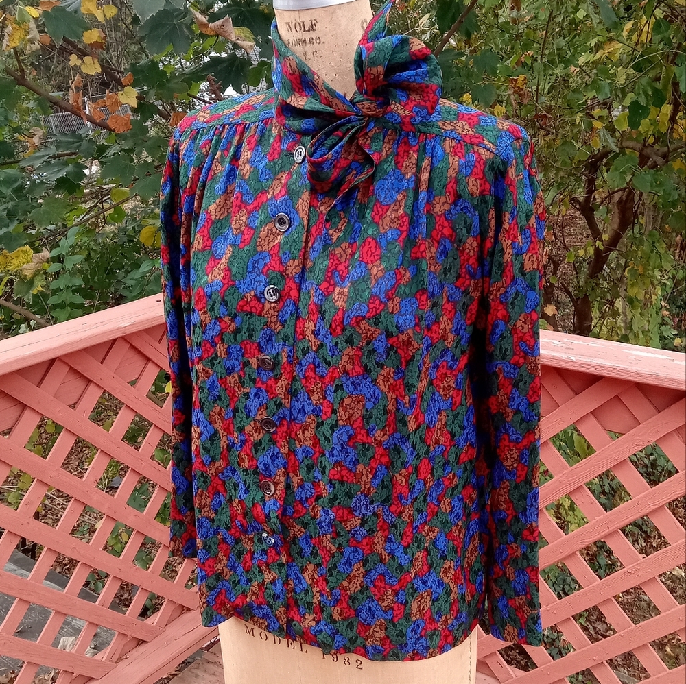 🗼💖 RARE Yves Saint Laurent Silk blouse Size 38 - Picture 2 of 12